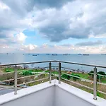 Homie - Newly Built Seaside On Bakirkoey Shore