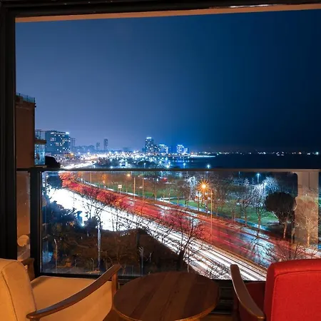 Homie - Newly Built Seaside On Bakirkoey Shore *