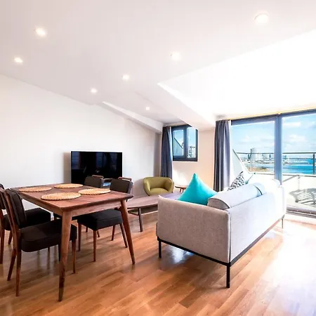 Homie - Newly Built Seaside On Bakirkoey Shore *