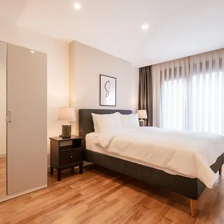 Apartment Homie - Newly Built Seaside On Bakirkoey Shore Istanbul