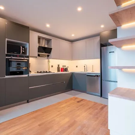 Homie - Newly Built Seaside On Bakirkoey Shore * Estambul